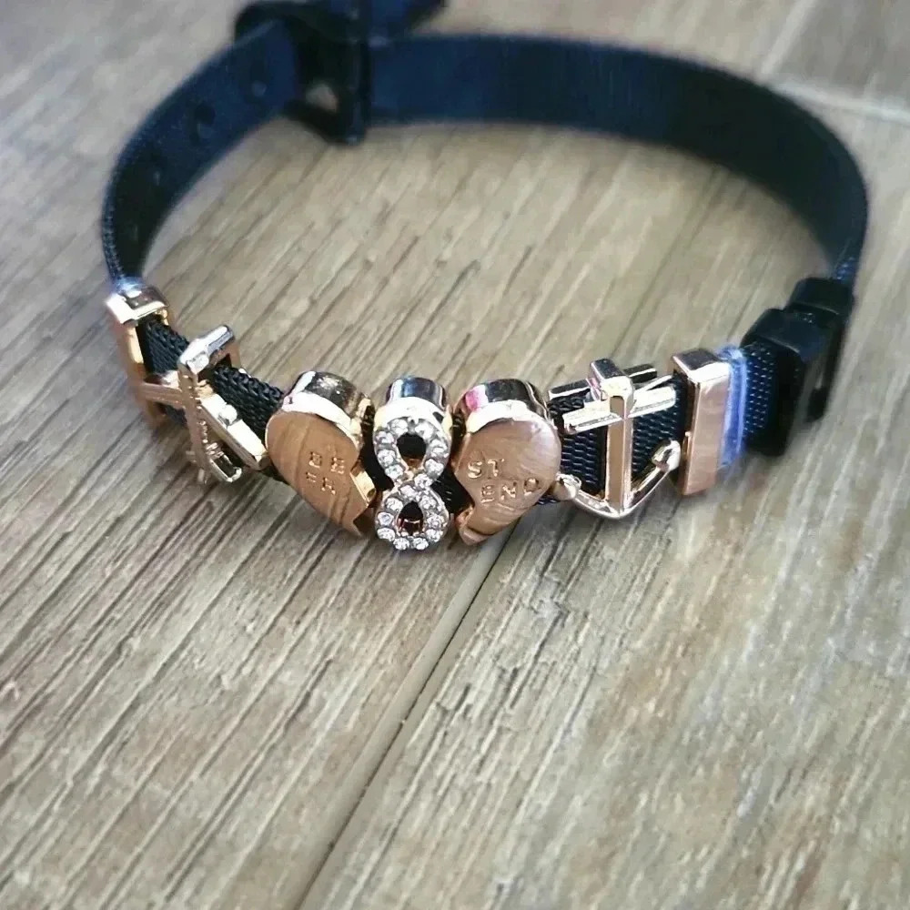 Best Friend Infinity Charm Bracelet – Black & Gold